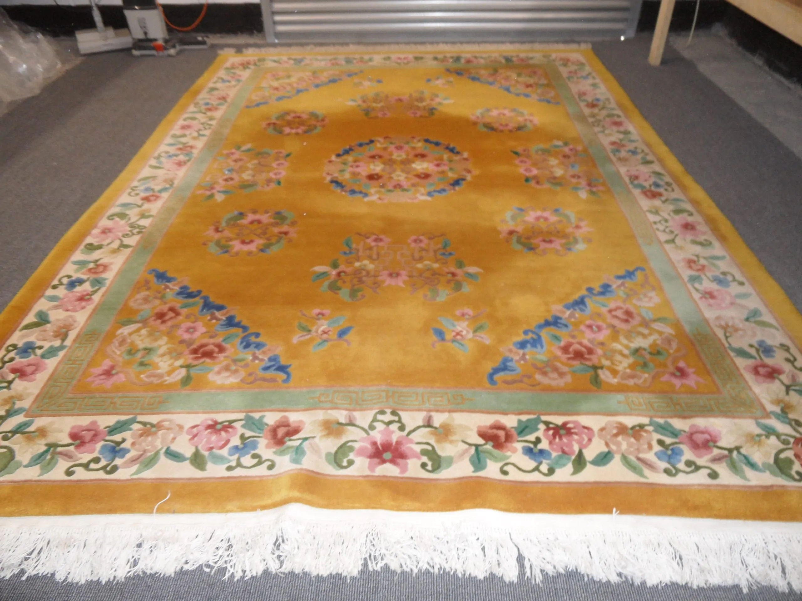 The evolution of Chinese rugs